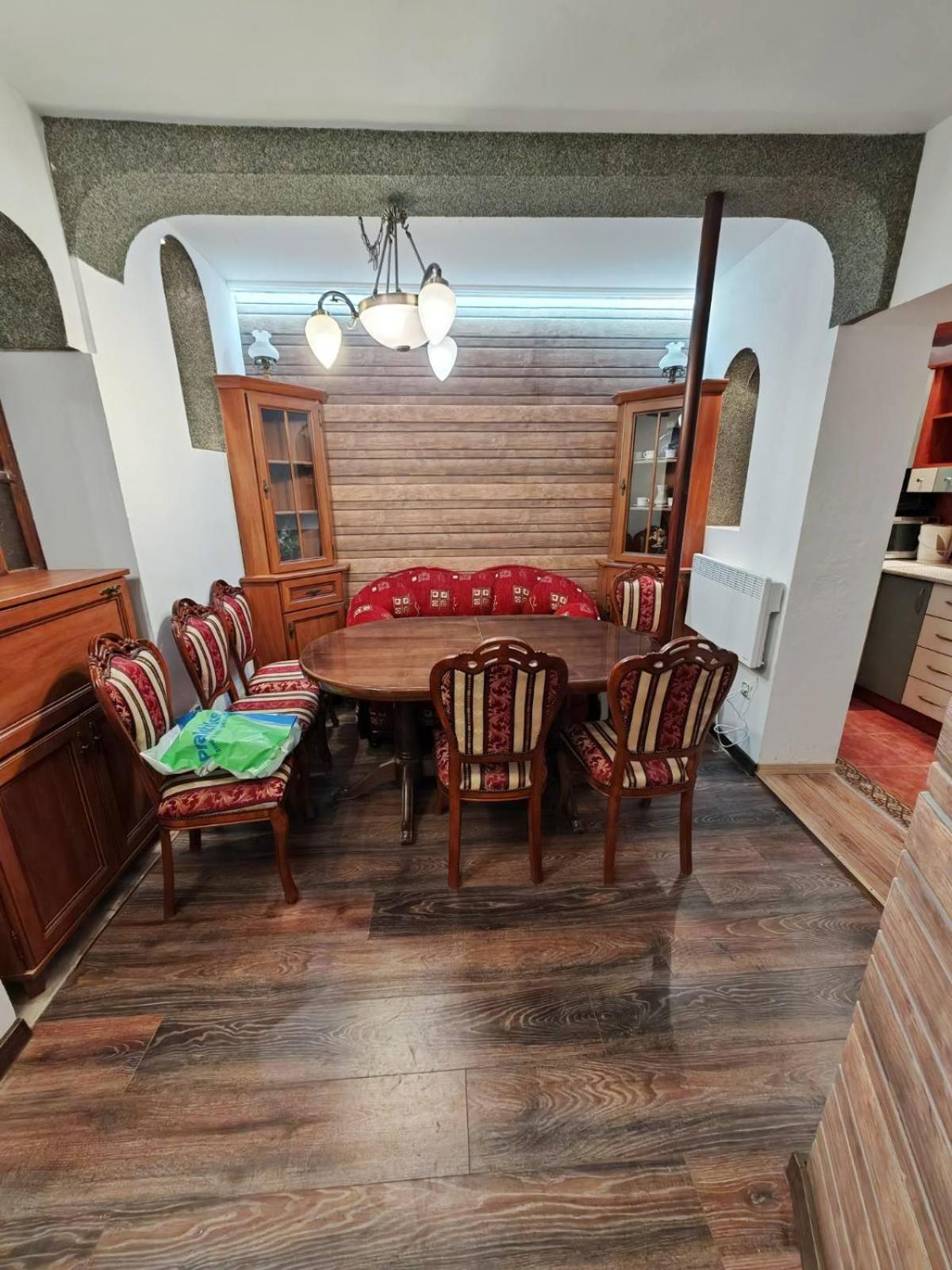 1-br Apartment
