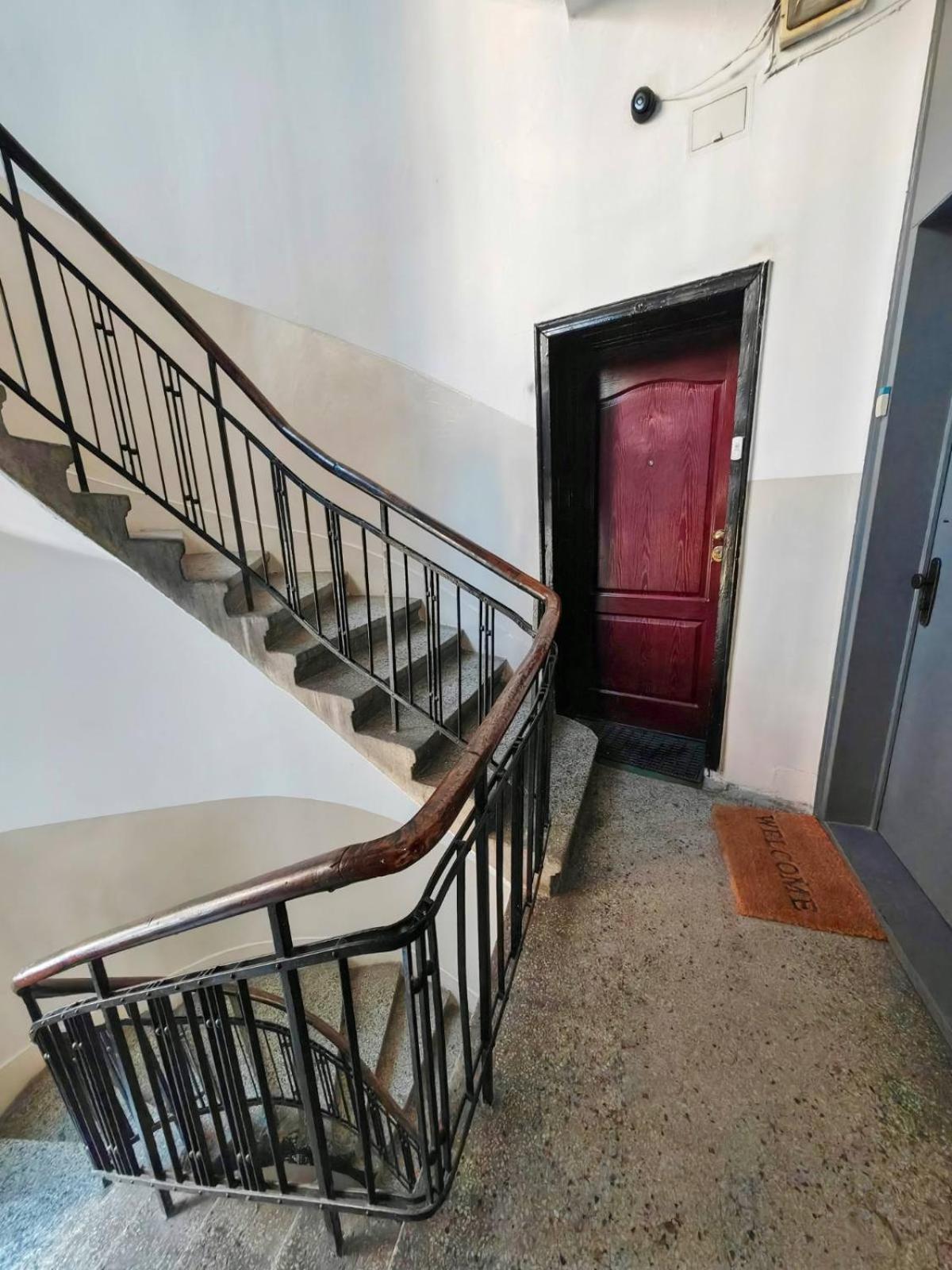 1-br Sofia